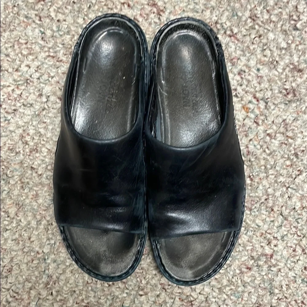 Naot Black Leather wedge Slide Sandals - Picture 4 of 10